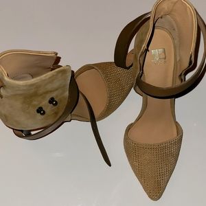 Brand new JOE'S Jeans Pumps